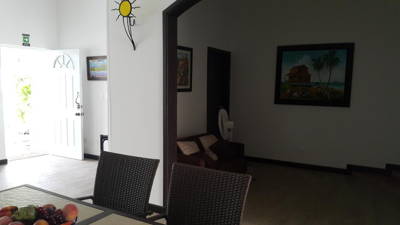 Hospedaje Solymar Sarie Bay San Andrés Esterno foto